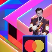 Harry Styles agradece su premio en los Brit Awards 2021