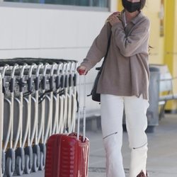 Victoria Federica en el aeropuerto de Ibiza al final de su escapada con Jorge Bárcenas