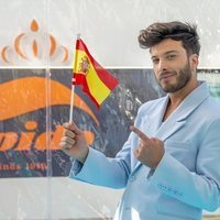 Blas Cantó en la 'Alfombra Turquesa' del Festival de Eurovisión 2021