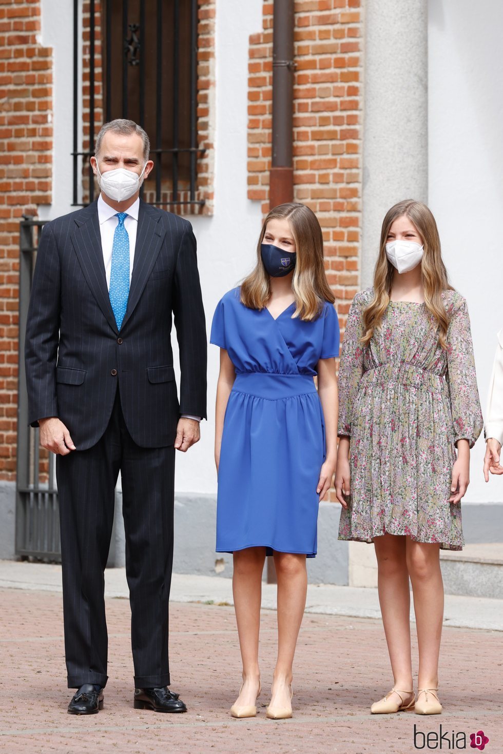 El Rey Felipe con sus hijas Leonor y Sofía en la Confirmación de la Princesa Leonor