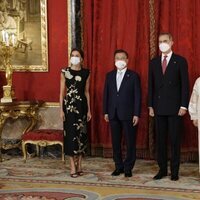 Los Reyes Felipe y Letizia con el Presidente de Corea del Sur, Moon Jae-in, y la Primera Dama Kim Jung-sook, en la cena de Estado en su honor