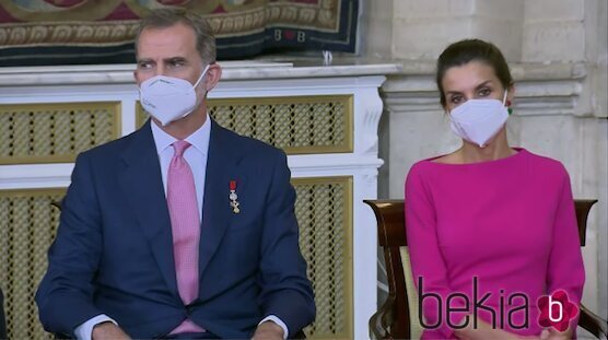 Los Reyes Felipe y Letizia en la imposición de condecoraciones de la Orden del Mérito Civil 2021