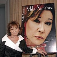 Mila Ximénez en la presentación de su libro junto a Jorge Javier Vázquez