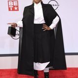 Queen Latifah en la alfombra roja de los BET Awards 2021