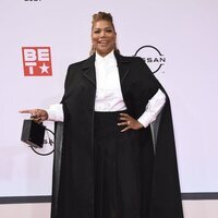 Queen Latifah en la alfombra roja de los BET Awards 2021