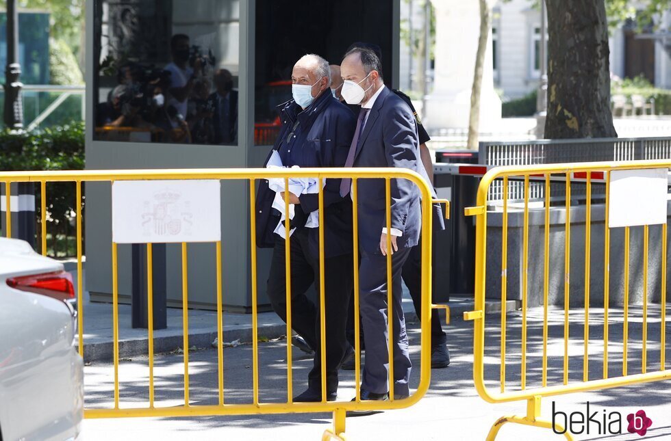 José Luis Moreno saliendo de la Audiencia Nacional