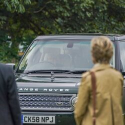 La Reina Isabel acude al Royal Windsor Horse 2021 conduciendo su coche