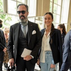 Jaime de Marichalar y su hija Victoria Federica en el desfile de Alta Costura de Dior Otoño/Invierno 2021