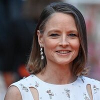 Jodie Foster en la alfombra roja del Festival de Cannes 2021