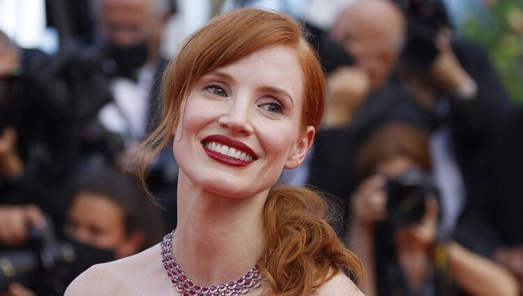 Jessica Chastain en la alfombra roja del Festival de Cannes 2021