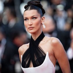 Bella Hadid en la alfombra roja del Festival de Cannes 2021