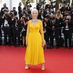 Helen Mirren en la alfombra roja del Festival de Cannes 2021