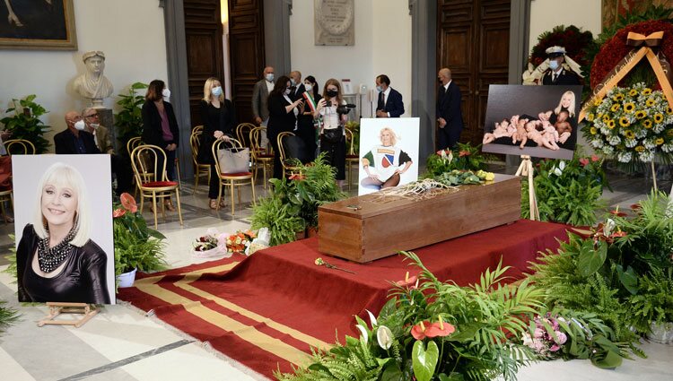 Capilla ardiente de Raffaella Carrà en Roma