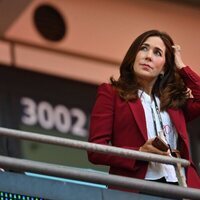 Mary de Dinamarca en el partido entre Inglaterra y Dinamarca en la semifinal de la Eurocopa 2020