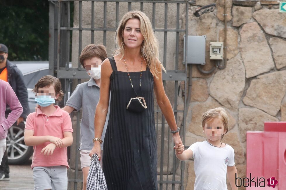 Amelia Bono celebra su 40 cumpleaños con sus hijos