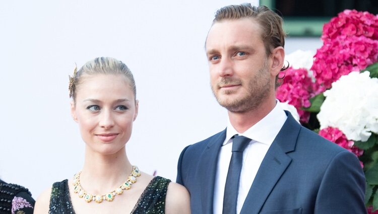 Pierre Casiraghi y Beatrice Borromeo en el concierto de la Cruz Roja 2021