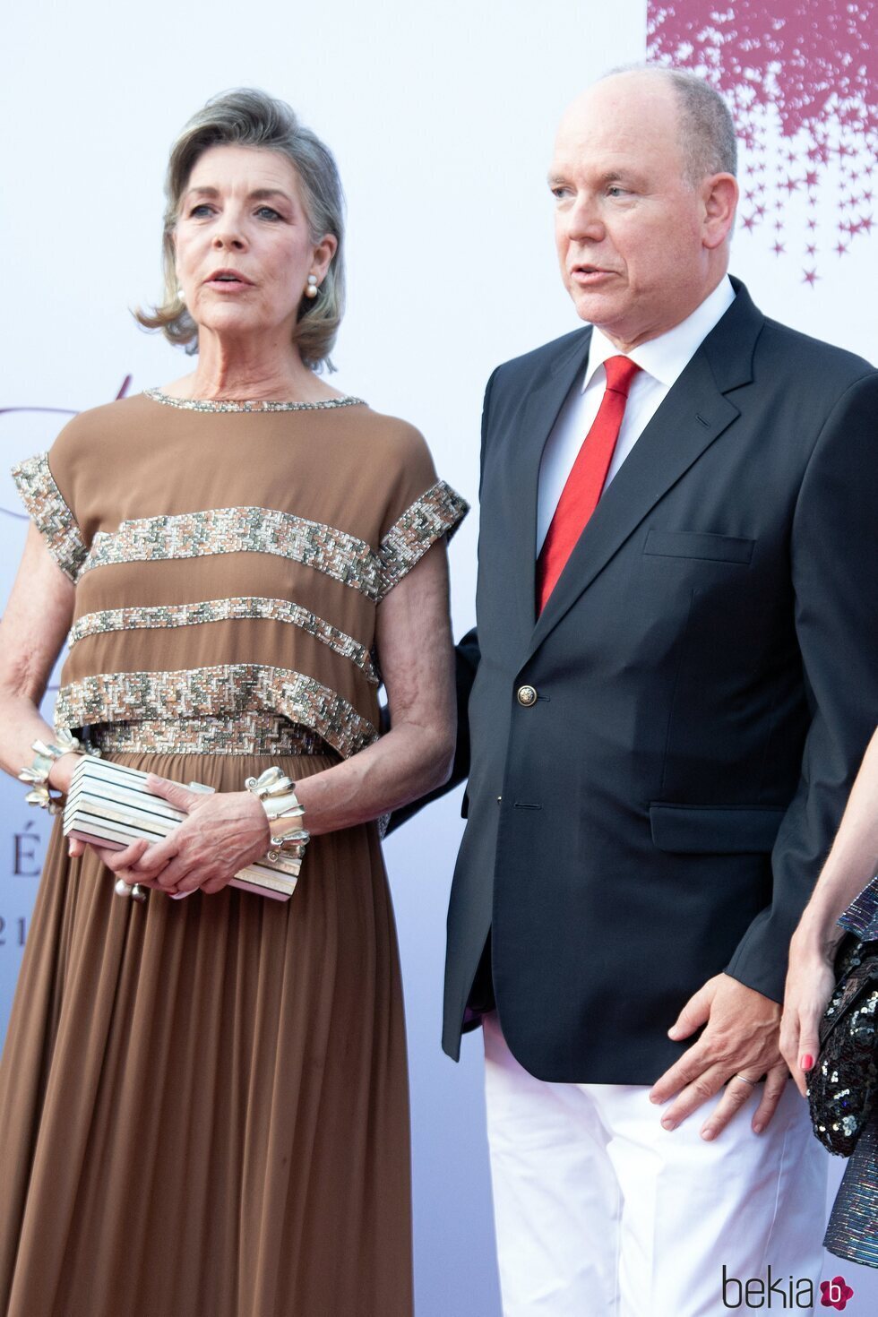 Carolina y Alberto de Mónaco en el concierto de la Cruz Roja 2021