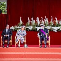 James O'Hare, Delphine de Bélgica, Laurent de Bélgica, Lorenzo de Bélgica y Astrid de Bélgica en el Día Nacional de Bélgica 2021