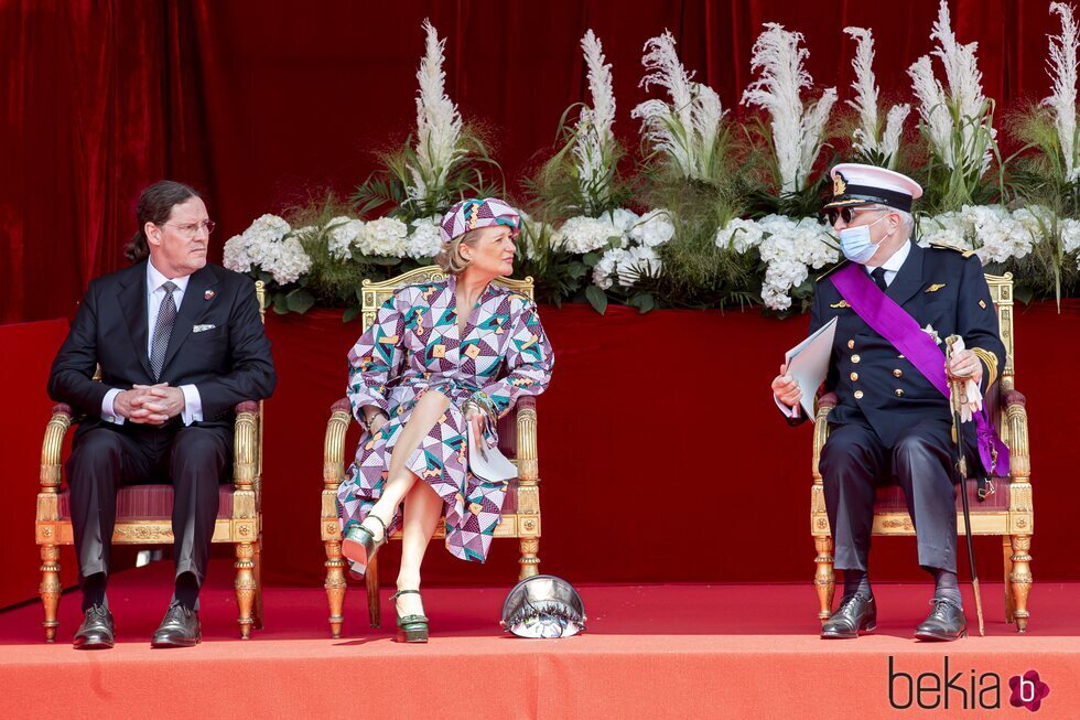 Laurent de Bélgica con Delphine de Bélgica y James O'Hare en el Día Nacional de Bélgica 2021