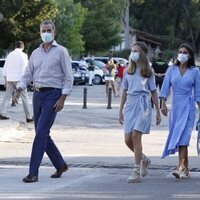 El Rey Felipe, seguido de la Reina Letizia, la Princesa Leonor y la Infanta Sofía en la Serra de Tramuntana