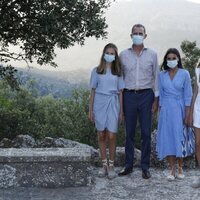 Los Reyes Felipe y Letizia, la Princesa Leonor y la Infanta Sofía en la Serra de Tramuntana