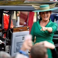 Sarah Ferguson, muy divertida en la boda de Eugenia de York y Jack Brooksbank