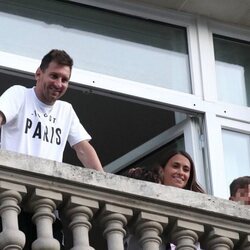 Leo Messi con su familia en un hotel de París