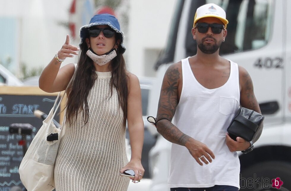 Anabel Pantoja y Omar Sánchez en Ibiza