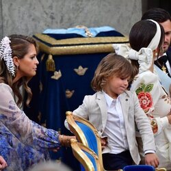 Magdalena de Suecia y Alejandro de Suecia en el bautizo de Julian de Suecia