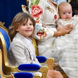 Alejandro de Suecia y Julian de Suecia en el bautizo de Julian de Suecia