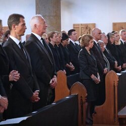 La Reina Sofía y Carolina de Mónaco, Guillermo y Sibilla de Luxemburgo en el funeral de Marie de Liechenstein