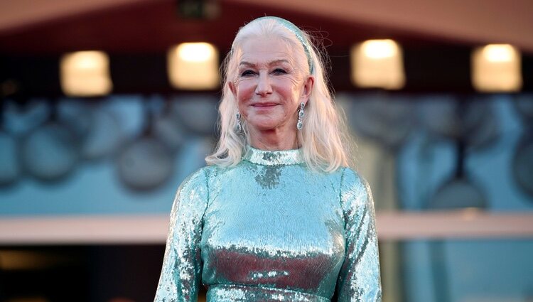 Helen Mirren en la premiere de 'Madres paralelas' en el Festival de Venecia 2021