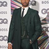 Regé-Jean Page en los premios GQ Hombre del Año 2021