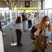 Los Reyes Felipe y Letizia y la Infanta Sofía dicen adiós a la Princesa Leonor por su marcha a Gales