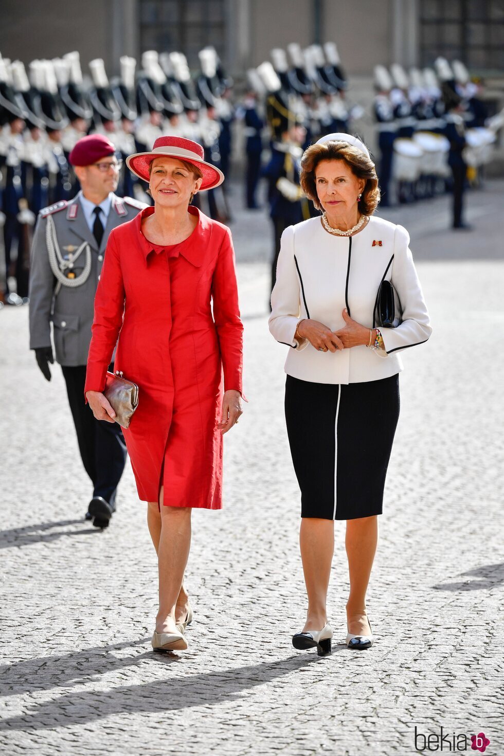 Silvia de Suecia y Elke Büdenbender al comienzo de la Visita de Estado del Presidente de Alemania y su esposa a Suecia