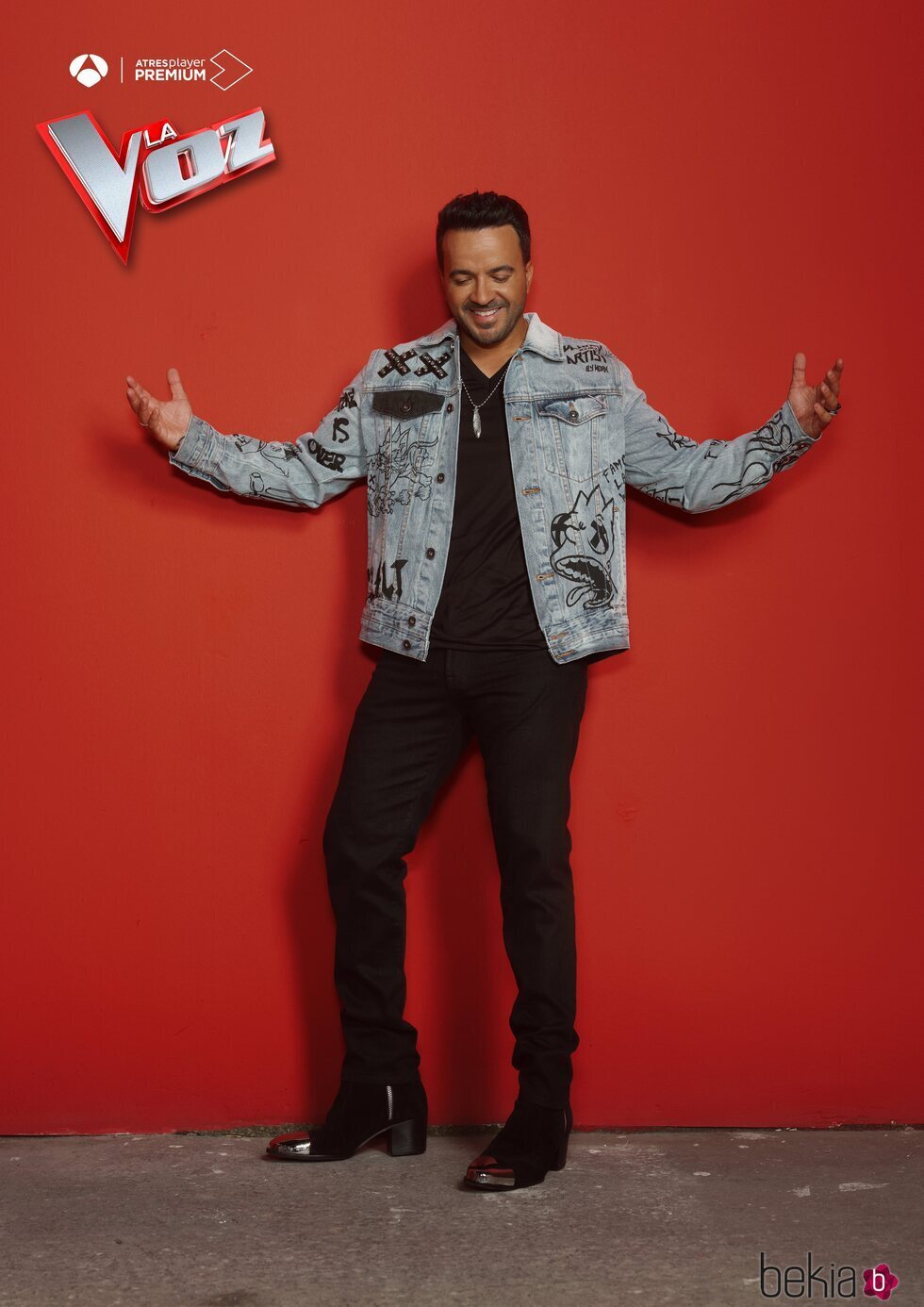 Luis Fonsi en la foto promocional de 'La Voz'