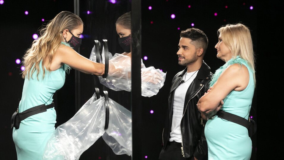 Alba Carrillo, Miguel Frigenti y Lucía Pariente durante la primera gala de 'Secret Story'