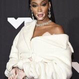 Winnie Harlow en los MTV VMAs 2021