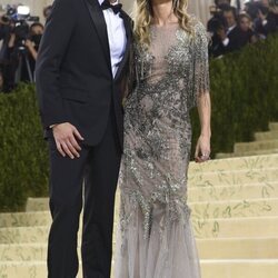 Adrien Brody y Georgina Chapman en la MET Gala 2021