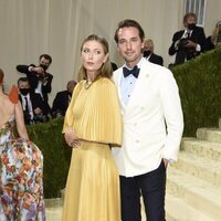 Maria Sharapova y Alexander Gilkes en la MET Gala 2021