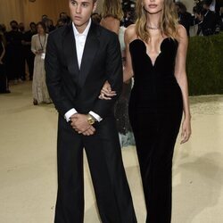 Justin y Hailey Bieber en la MET Gala 2021