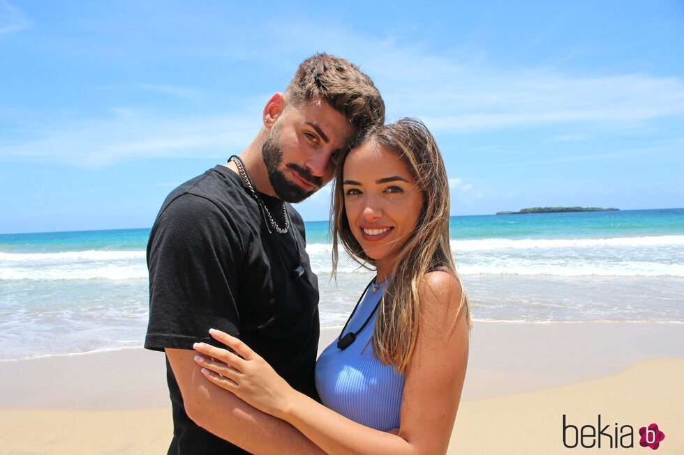 Isaac y Lucía, participantes de 'La última tentación'