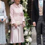 Alexandra de Kent y James Ogilvy en la boda de Flora Ogilvy y Timothy Vesterberg