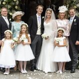 Flora Ogilvy y Timothy Vesterberg con sus padres en su boda