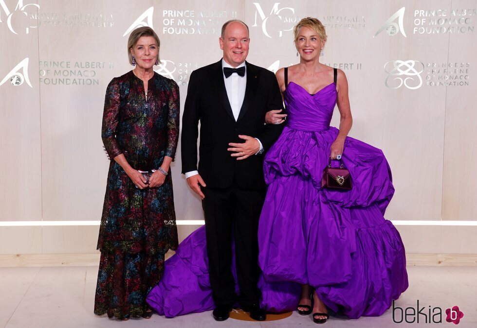 Carolina de Mónaco, Alberto de Mónaco y Sharon Stone en la Gala por la Salud Planetaria de Monte-Carlo 2021