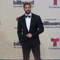 William Levy en los Premios Billboard Latin Music 2021