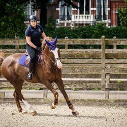 Amalia de Holanda con su caballo Mojito