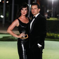 Katy Perry y Orlando Bloom en la inauguración del Academy Museum of Motion Pictures