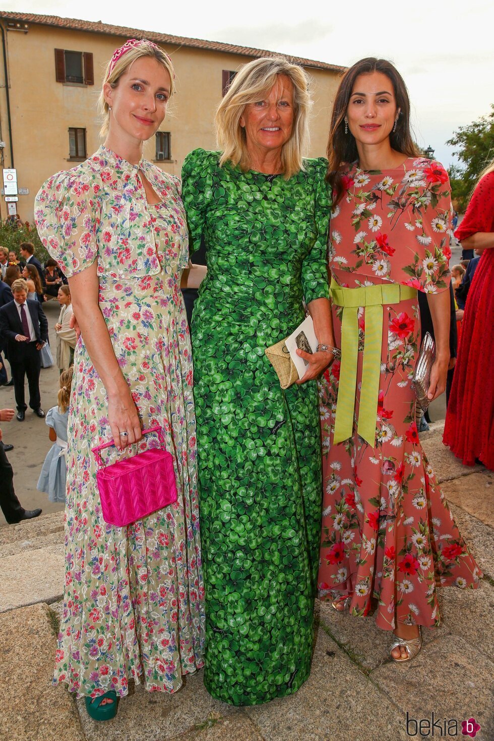 Chantal Hochuli con sus nueras Ekaterina de Hannover y Sassa de Osma en la boda de Marie Astrid de Liechtenstein y Ralph Worthington