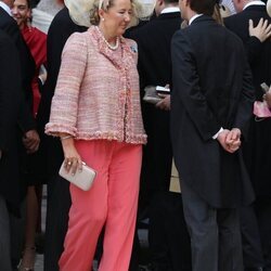 Cristina de Borbón-Dos Sicilias en la boda de Jaime de Borbón-Dos Sicilias y Lady Charlotte Lindesay-Bethune